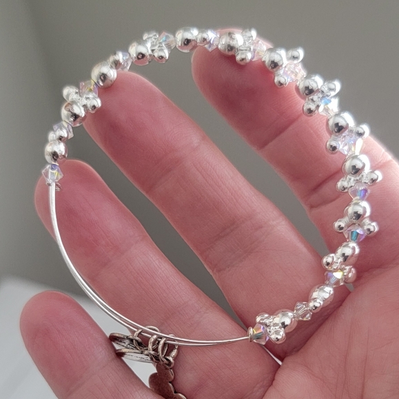 Authentic Disney Adjustable Mikey Mouse Silver Bracelet with Crystal Beads - Picture 4 of 5
